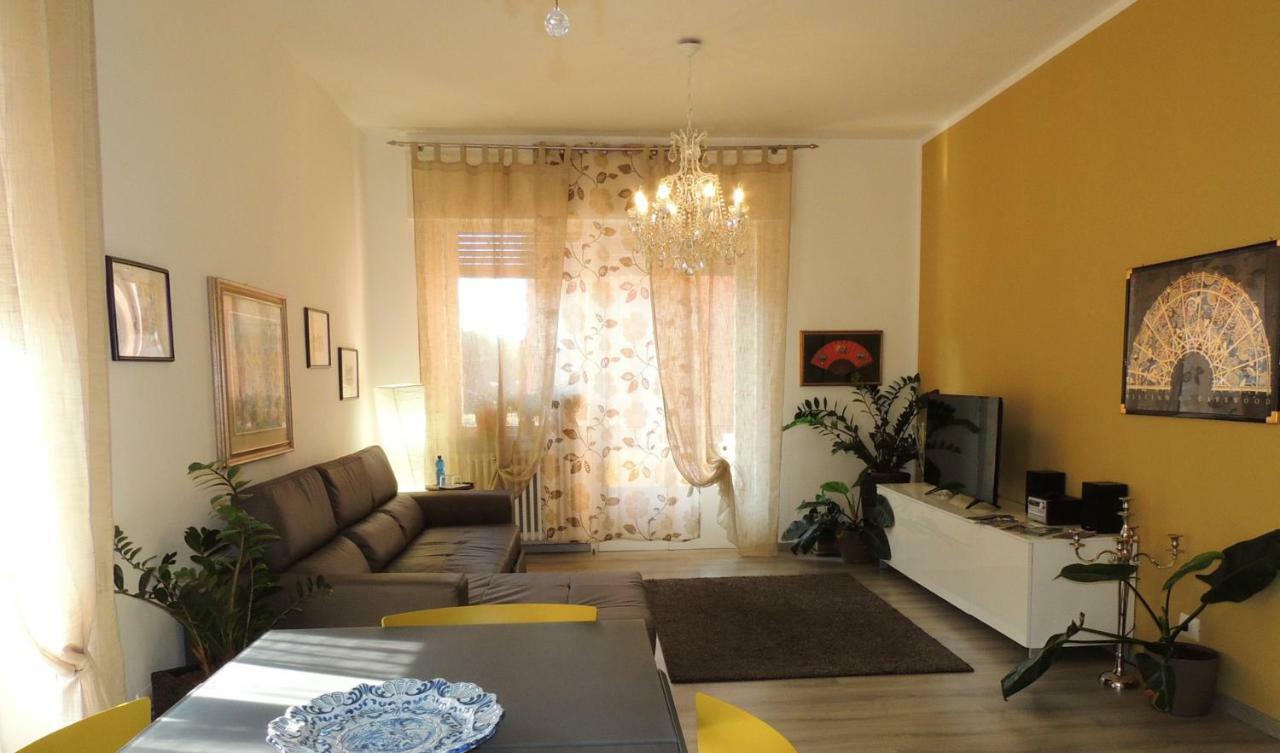 Apartament Residenza Arusnati Werona Zewnętrze zdjęcie